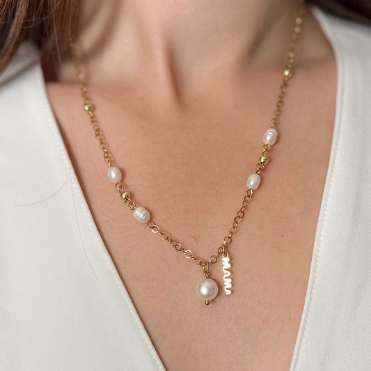 Mama Necklace