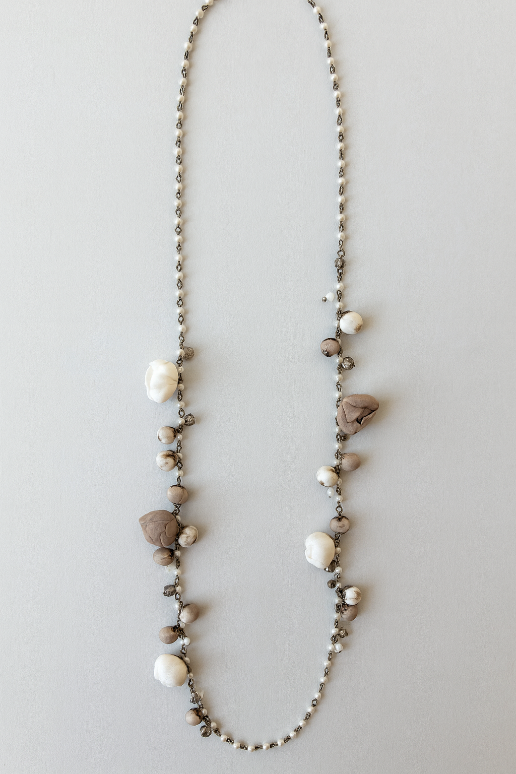 Samantha Necklace, Almond