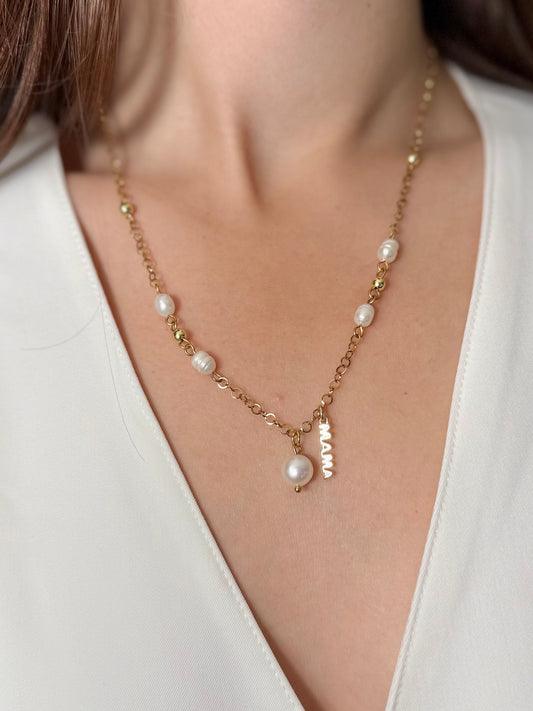 Mama Necklace