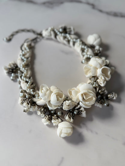 Anna Necklace, Creme