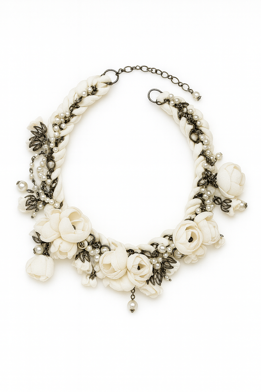 Anna Necklace, Creme