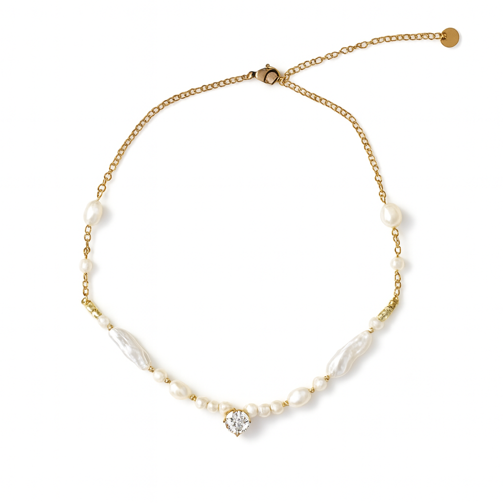 18K Gold Freshwater Pearl Necklace with Round Zirconium Pendant