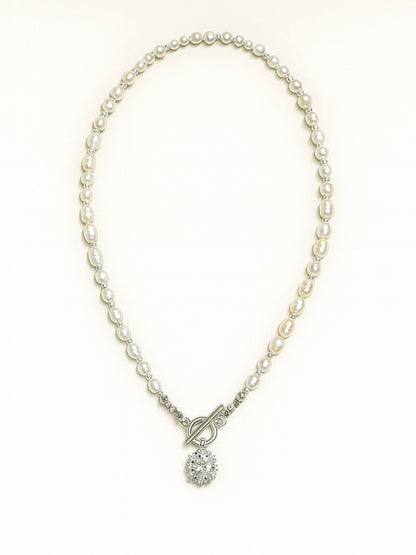Zinova Necklace