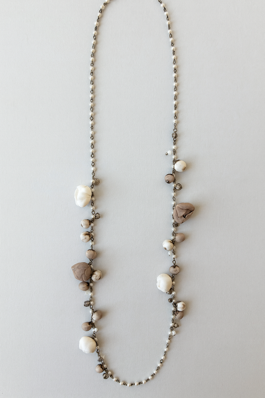 Samantha Necklace, Almond